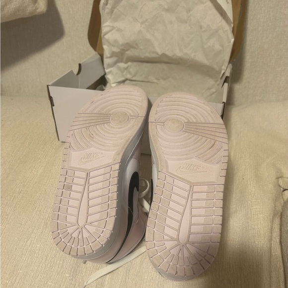 Women’s Nike Air Jordans 1 Mid - Barely Rose - Picture 8 of 13